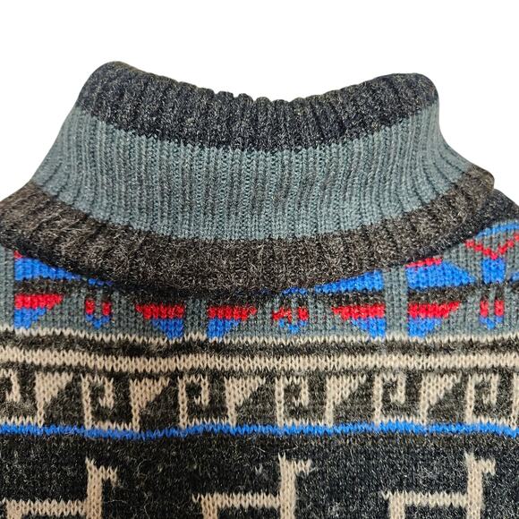 Womens Llama Pattern Peruvian Fair Isle Geometric Turtleneck Wool Sweater Sz S - Picture 4 of 15